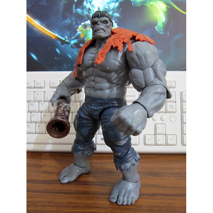 Marvel legends 80th anniversary deals grey hulk