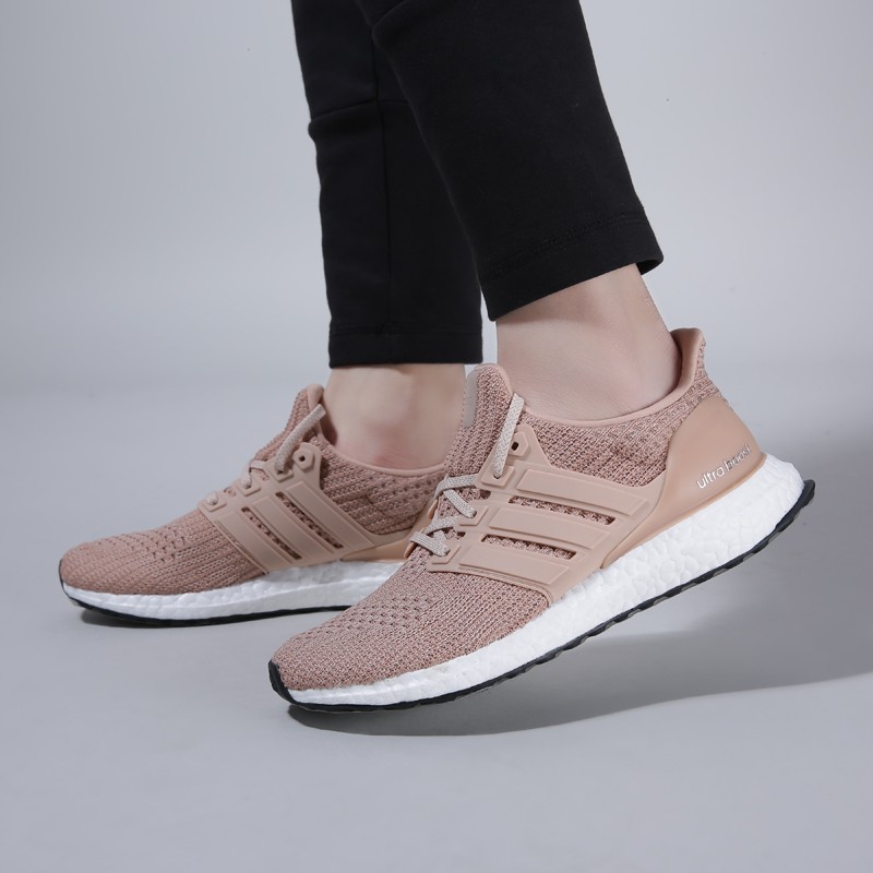 Ultra boost clearance womens rose gold