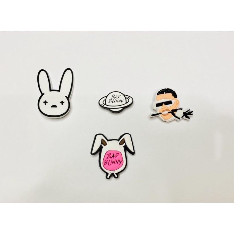 Bad bunny best sale pins for crocs