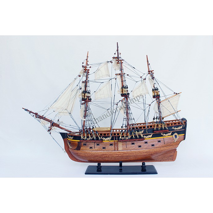 En DEAVOUR Red Decorative Sailboat Model (Body 50cm) | Shopee Philippines