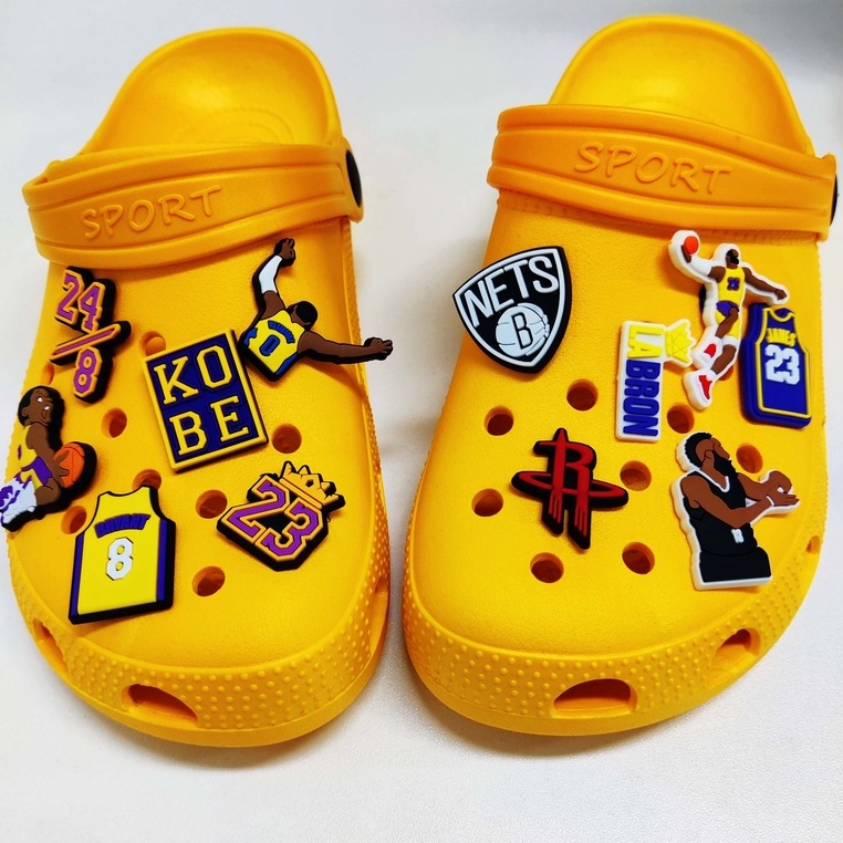 Yellow crocs 2024 with pins