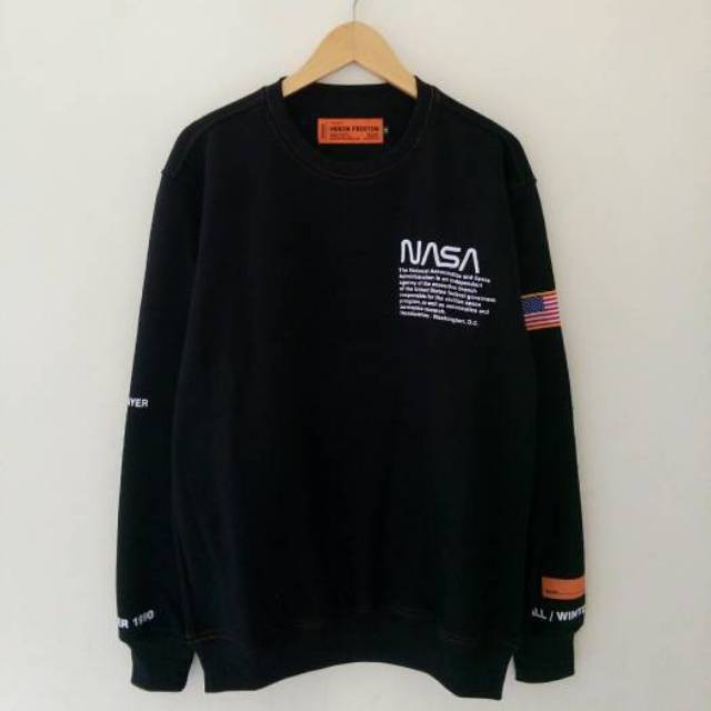 Nasa h&m sweatshirt online