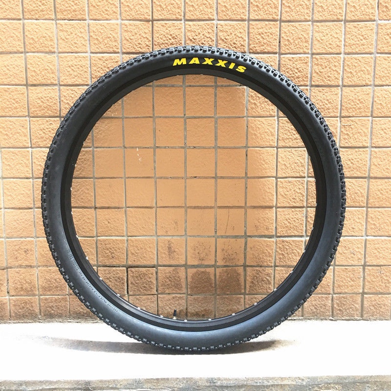 maxxis bike tire 26