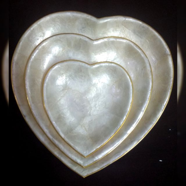 Capiz Shell Plate/Tray Set (Heart Shaped) | Shopee Philippines