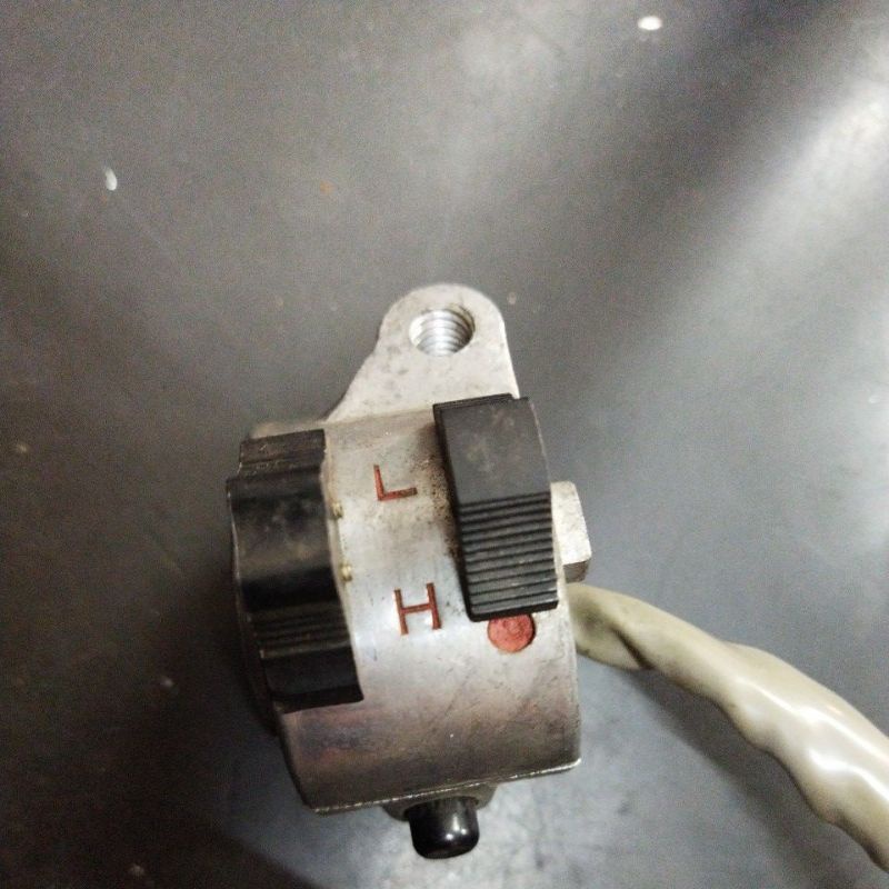 Honda C65 left handle switch. Mada in Japan. NOS. | Shopee Philippines