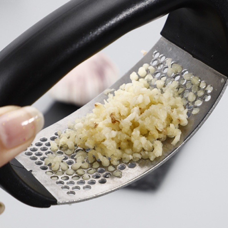 Stainless Steel Garlic Press Rocker - Professional Grade Garlic Mincer ...