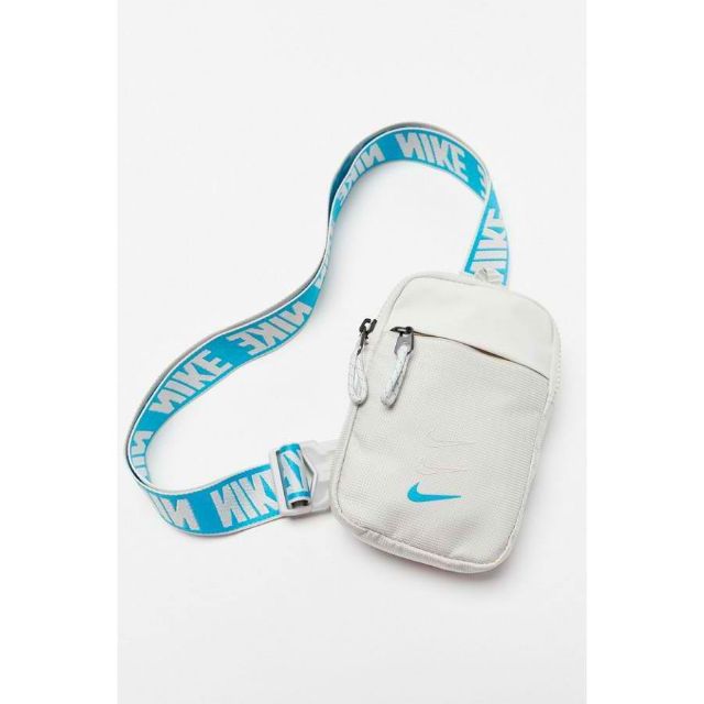 Nike advance small hip pack hot sale