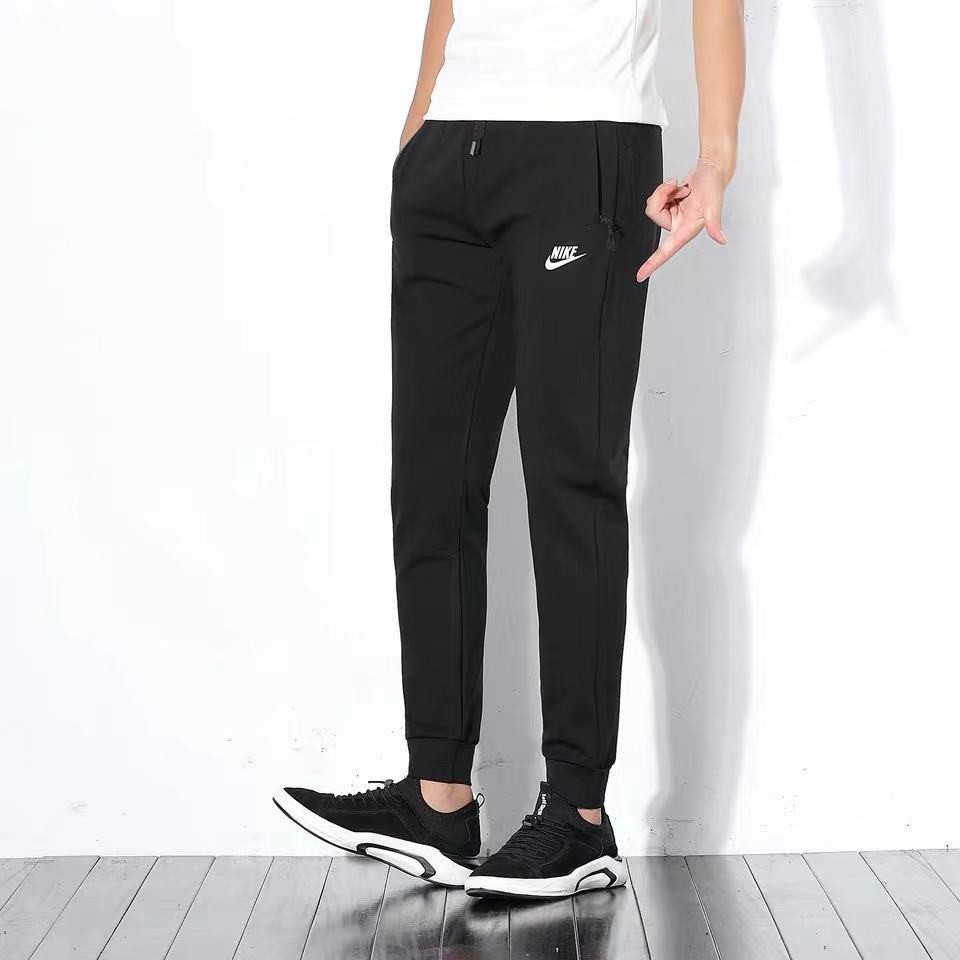 Nike jogger pants discount black