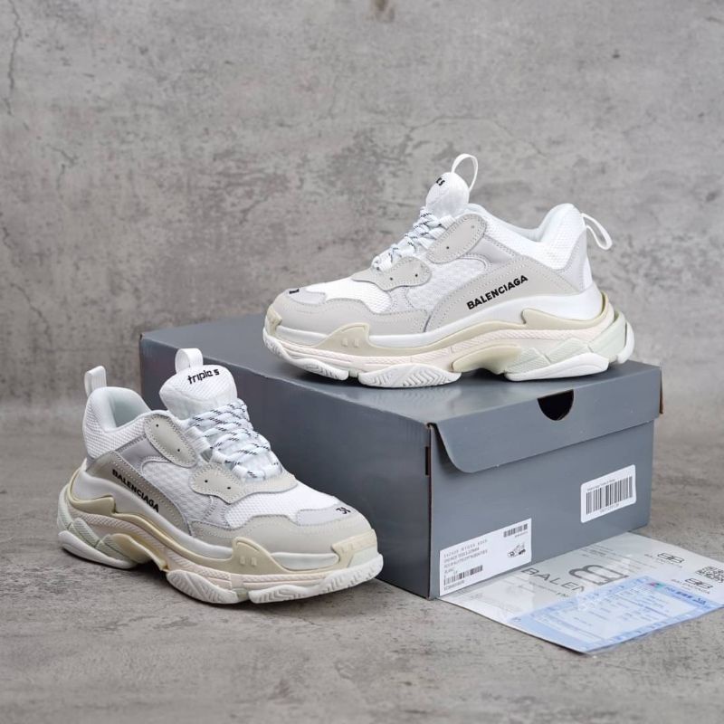 balenciaga triple s white price