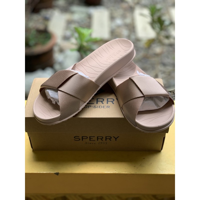 Sperry best sale pool slides