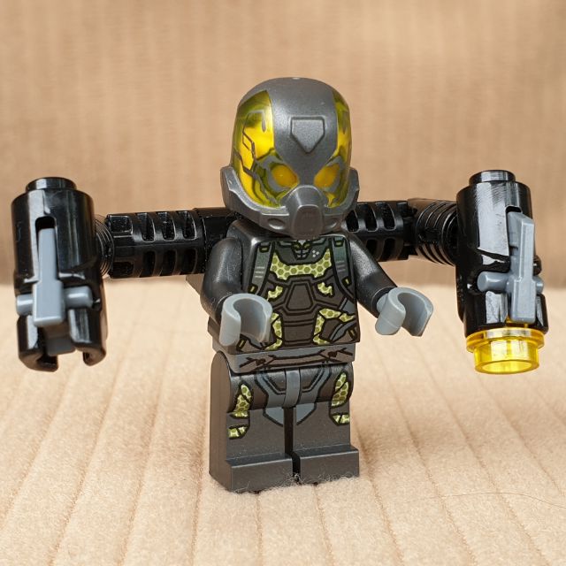 Yellow jacket hot sale lego minifigure