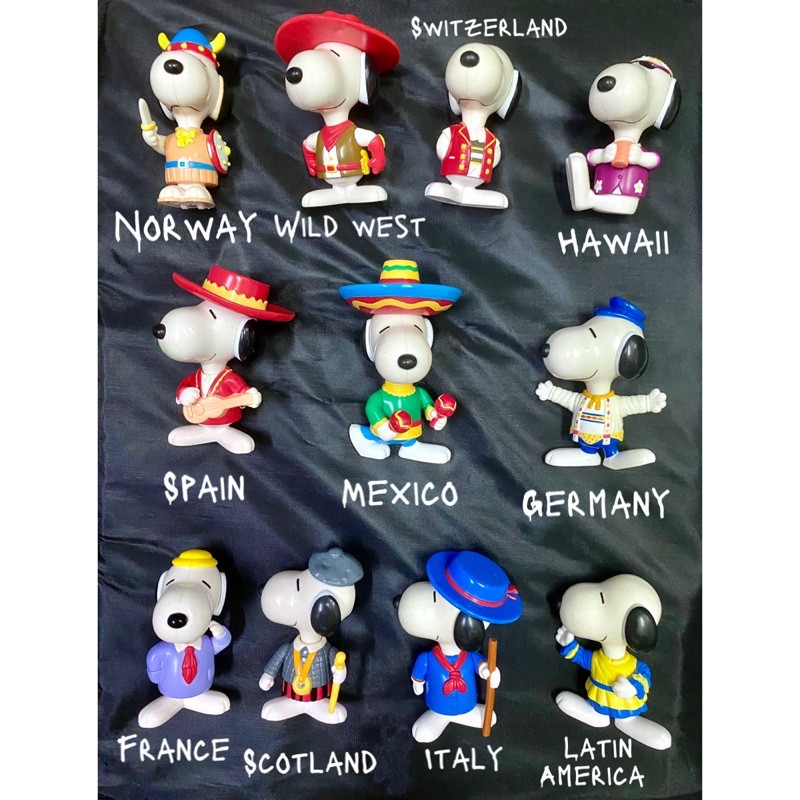 Snoopy around the hot sale world mcdonalds toys