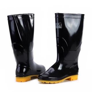 CROCS V-POWER Waterproof rain boots men's fashion fishing car wash work  men's beach shoes shoes