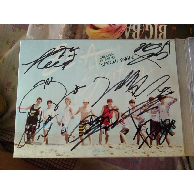 K-POP・アジア ZE:A! ZE:A - Wikipedia