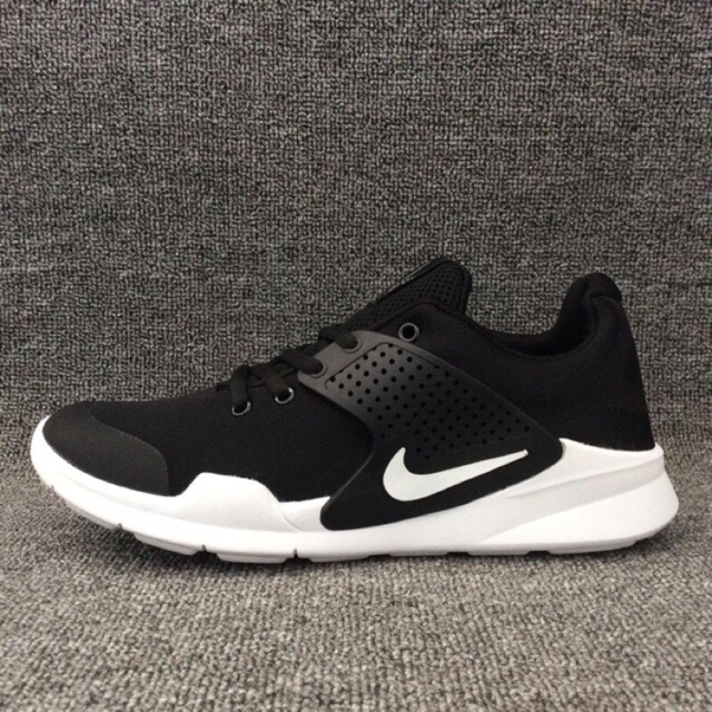 Nike arrow for men s shoes inspired 5069M Shopee Philippines