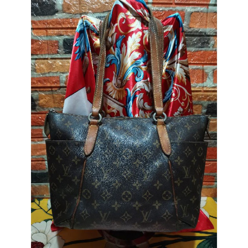 Louis Vuitton Bag Totally PM Handbag