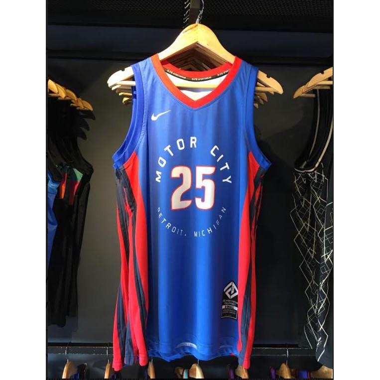 Derrick rose store motor city jersey