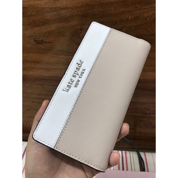 Kate spade wallet online size