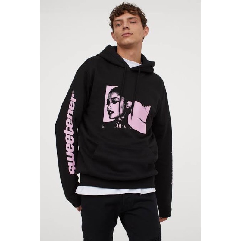 H&m hoodie ariana online grande