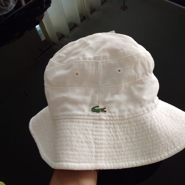 Lacoste reversible best sale bucket hat