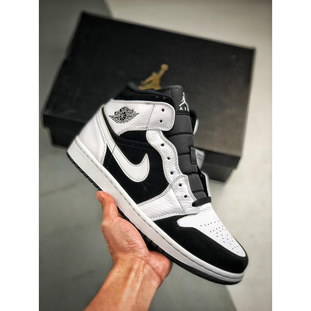 Jordan 1 hotsell panda mens