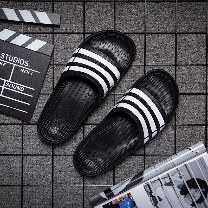 Adidas on sale stripes slippers