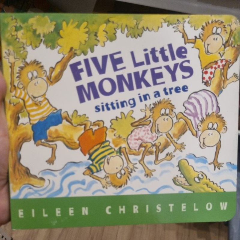 Five Little Monkeys Siting in a Tree. (board book) | Shopee Philippines