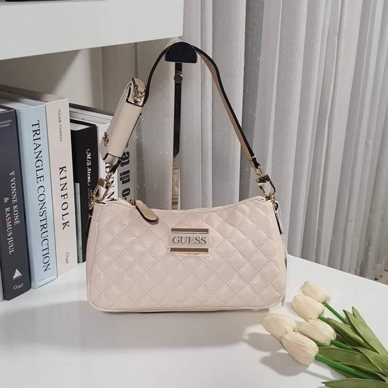 Guess kamryn clearance shoulder bag