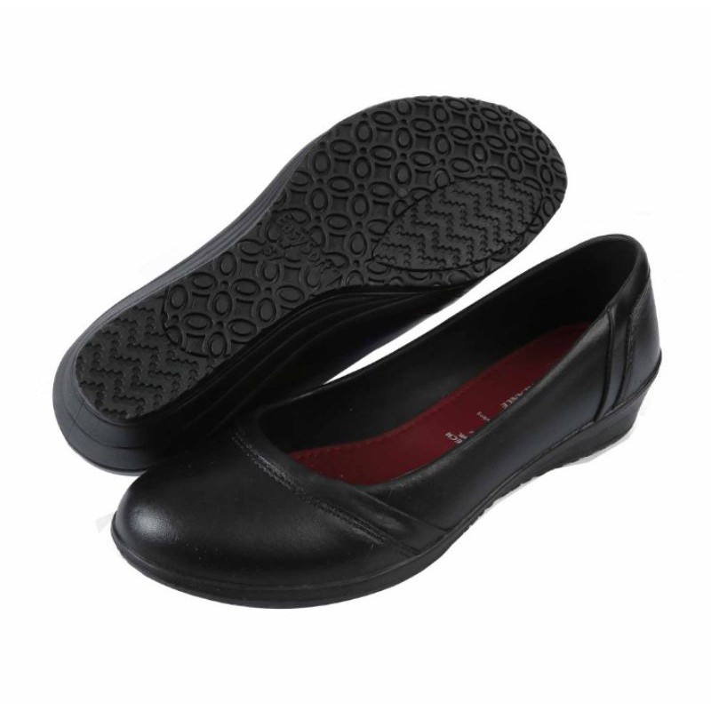 Easy soft black shoes for girls best sale