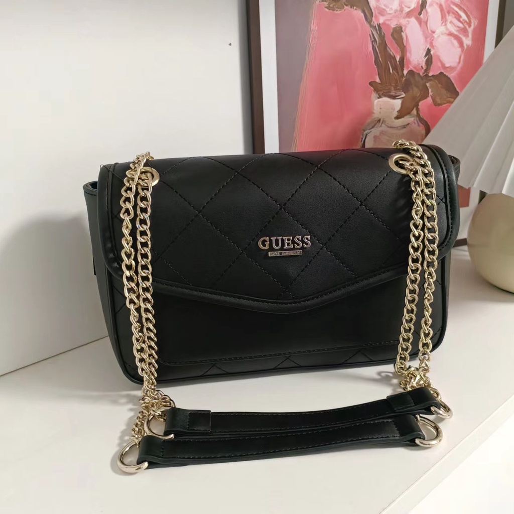 MEW Guess Original Ladies Alenna Crossbody bag Chain Bag 2210604