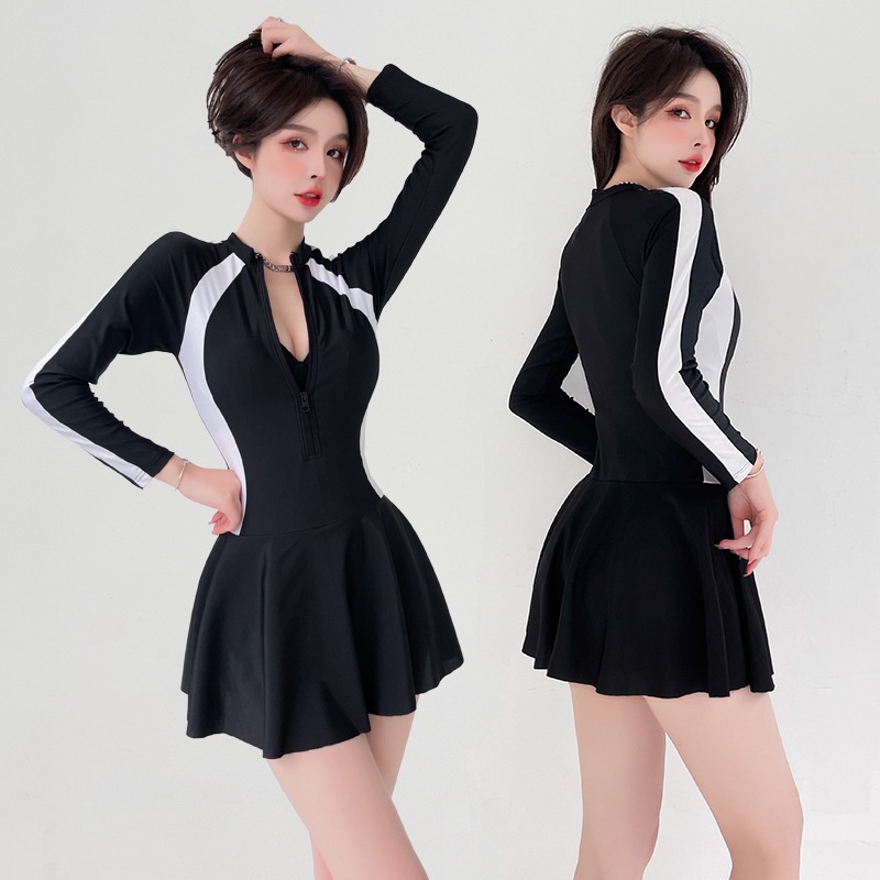 Rash Guard One-Piece Conservative Swimsuit Women Black Long-Sleeved ...