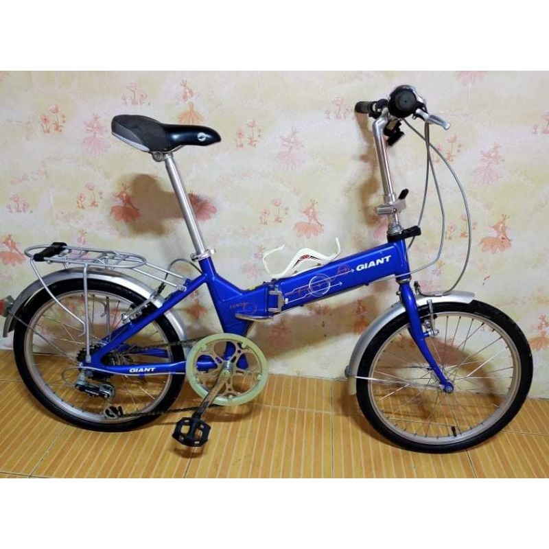 Giant discount bike foldable