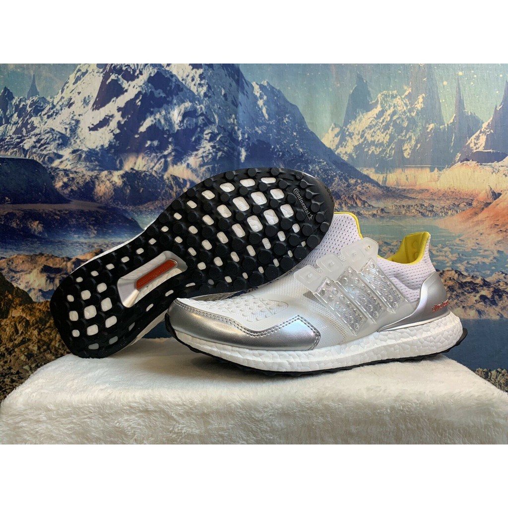 Ultra boost hotsell philippines price