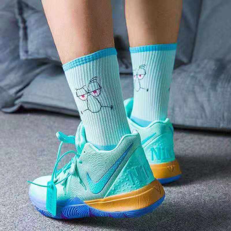 Kyrie 5 hot sale spongebob socks