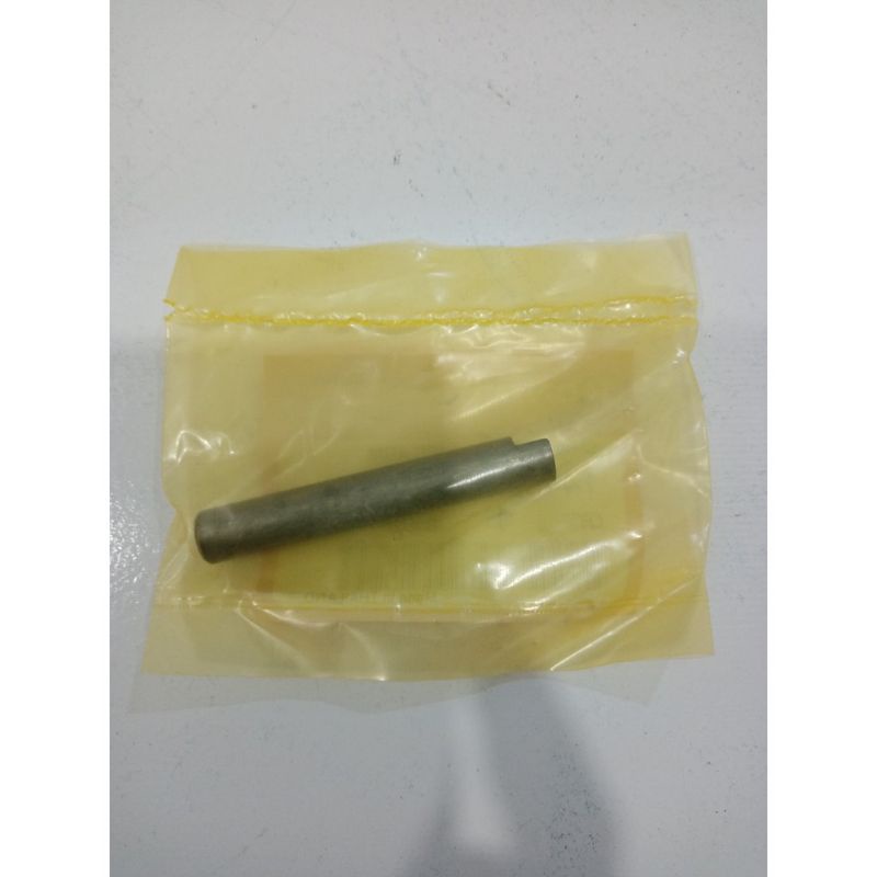 XRM 125, WAVE 125, RS 125 INTAKE & EXHAUST ROCKER ARM SHAFT | Shopee ...