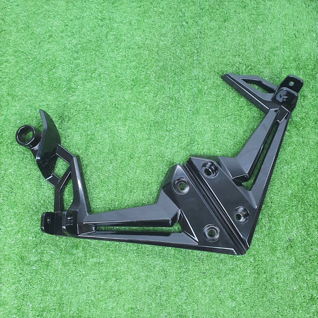LC135 NEW REAR FOOTREST BRACKET SET LC135 V2 V3 V4 V5 V6 V7 FOOT REST