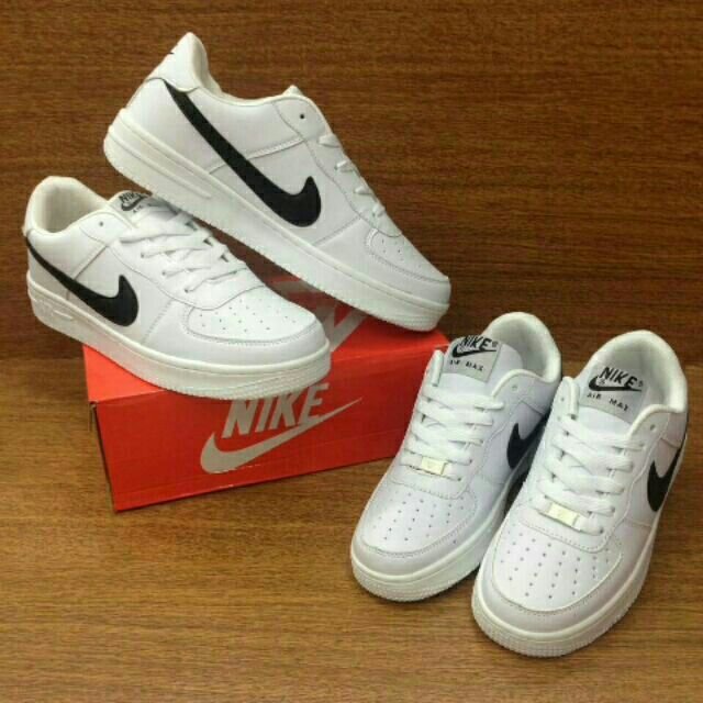 Couples shoes clearance nike