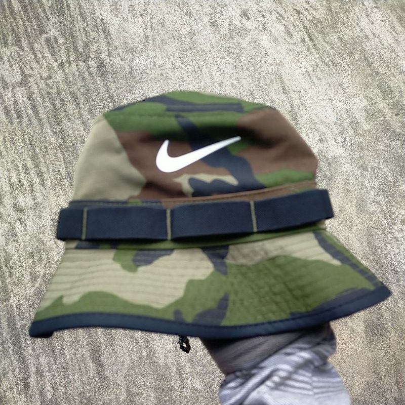 Nike bucket hat camo deals