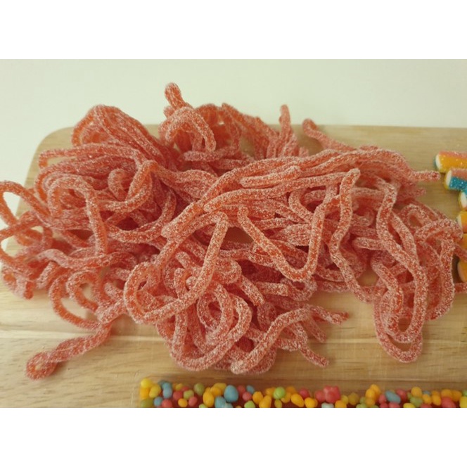 [Trolli] Spaghetti Sour Strawberry (with free-gift) Vegan Jelly Veggie ...