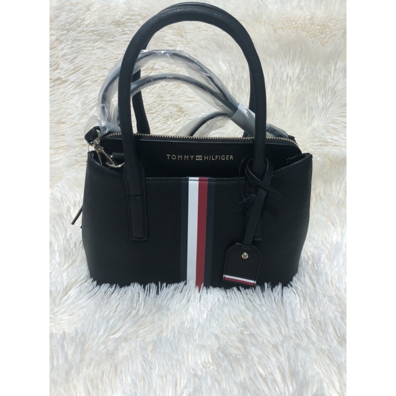 Tommy hilfiger fake online bag