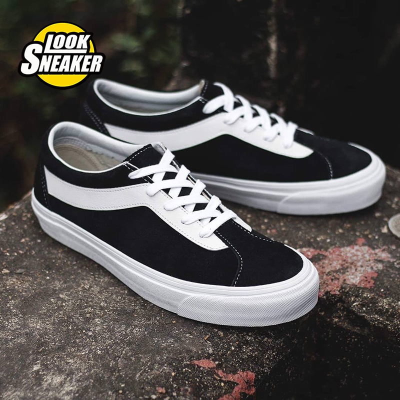 Vans bold in sales black