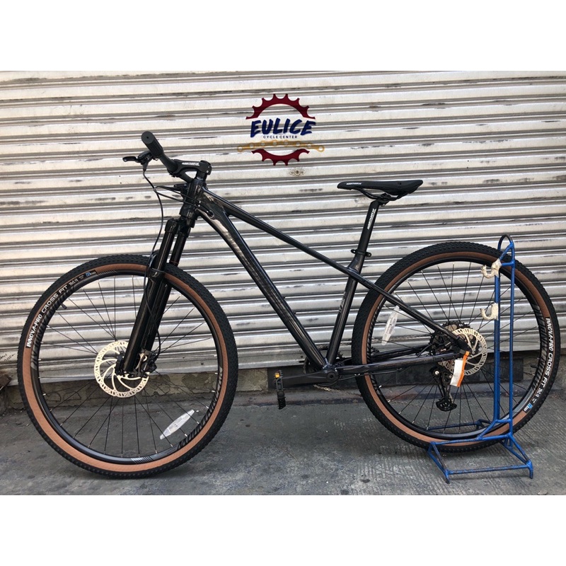 27.5 medium hot sale mountain bike