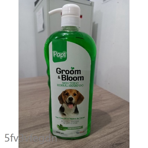Papi Groom & Bloom Anti Tick and Flea / Anti Mange Shampoo for dogs and
