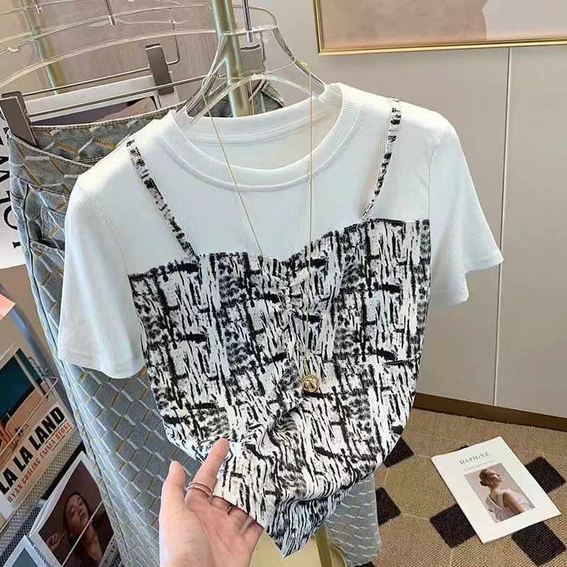 Irregular Short-Sleeved Positioning Fake Two-Piece Blouse