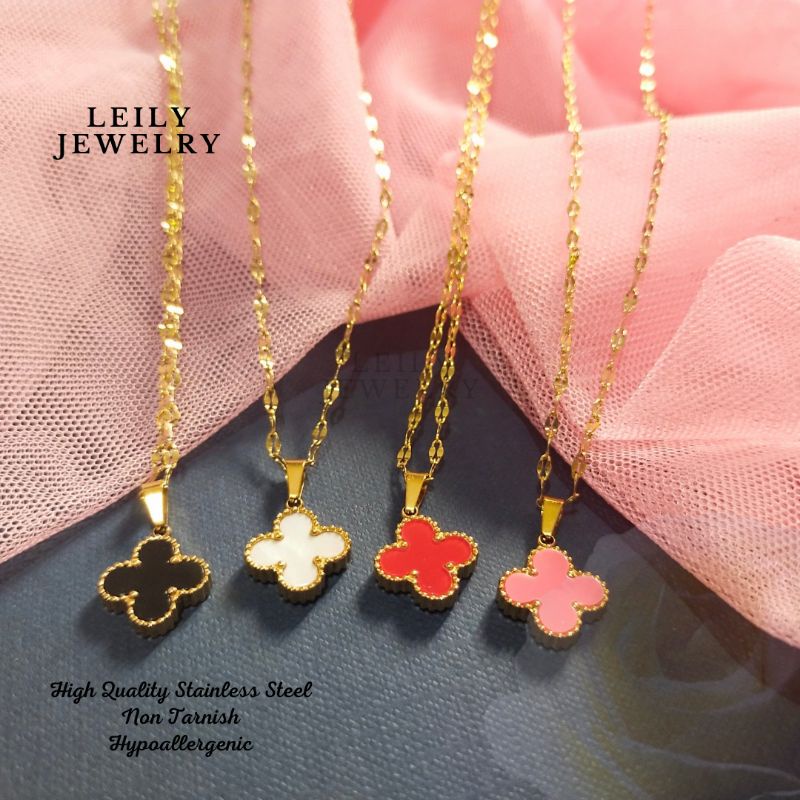 Clover deals necklace brand