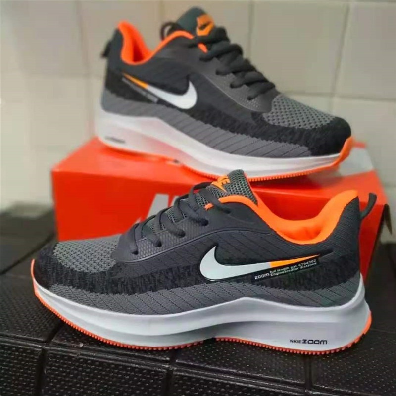 Nike shoes shop free shipping