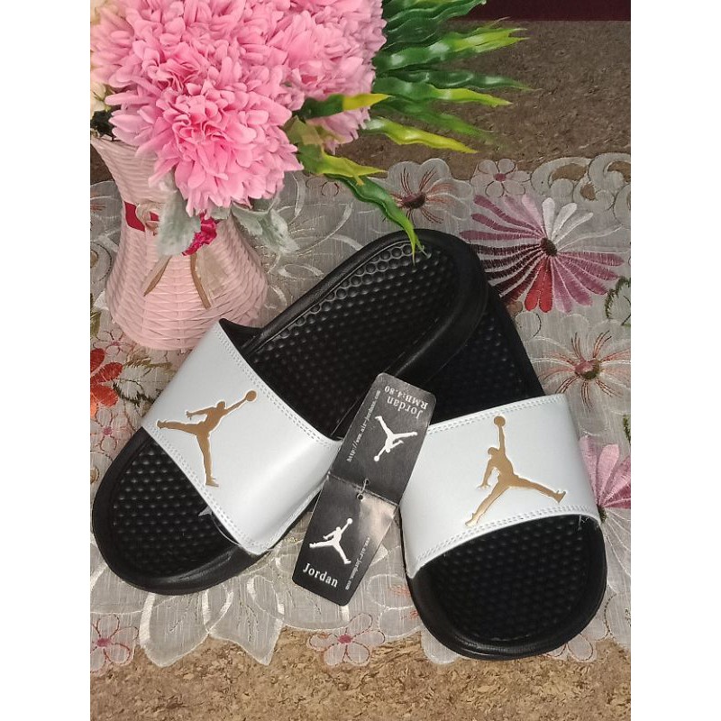 Slides Jordan Nike benassi FOR CHECK OUT LINK ONLY Shopee