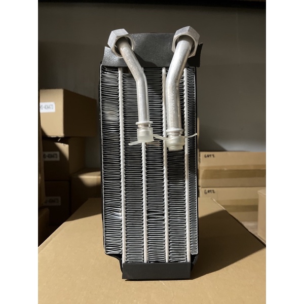 Mitsubishi Pajero 1995-2007 AC Rear Evaporator 134a / R12 Fittings Car ...
