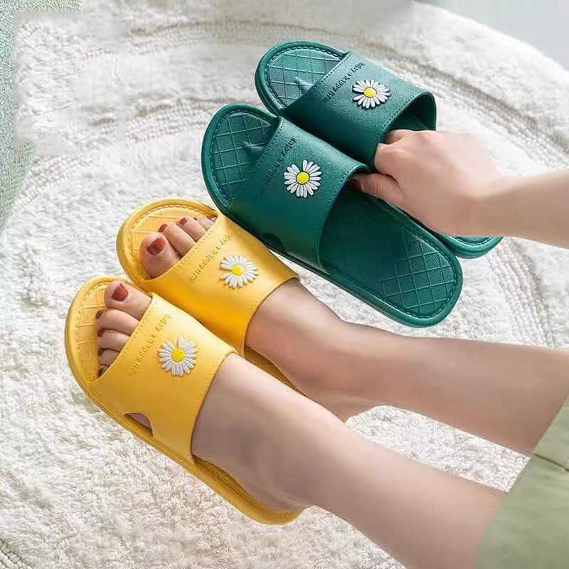 Life store durable slippers