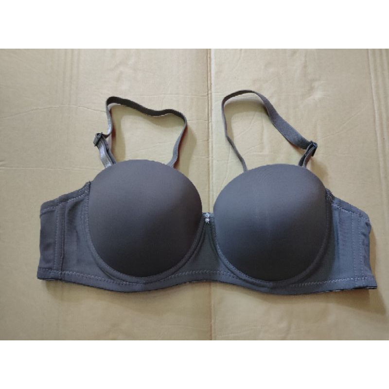 Triumph Strapless Semi push up bra with wire onhand sizes 34,36,38 capA ...